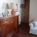 Casetta Sotto Il Monte Forato Prázdninový dům *