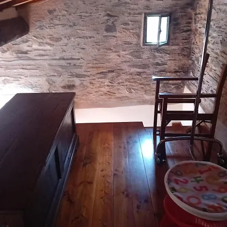 Casetta Sotto Il Monte Forato